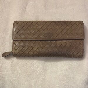 Bottega Veneta Two-Tone Leather Accessory